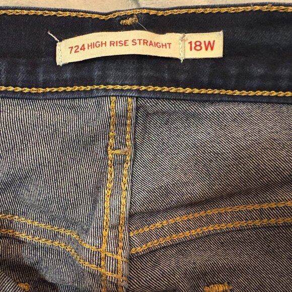 Levi’s 724 High Rise Straight Jeans | Size 18W | Dark Wash - Picture 2 of 6
